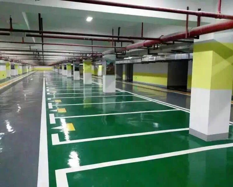 環氧地坪漆施工后變色如何預防？